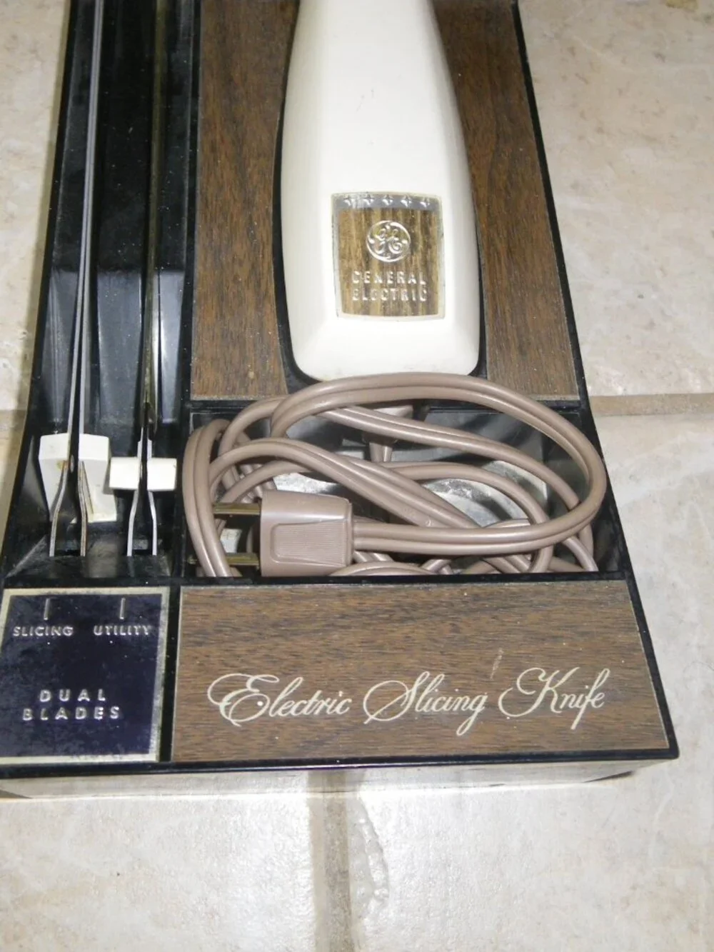 Vintage General Electric Slicing Knife Set w/ Dual Blades